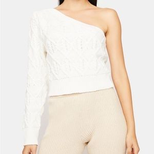 Off the shoulder cable knitted top